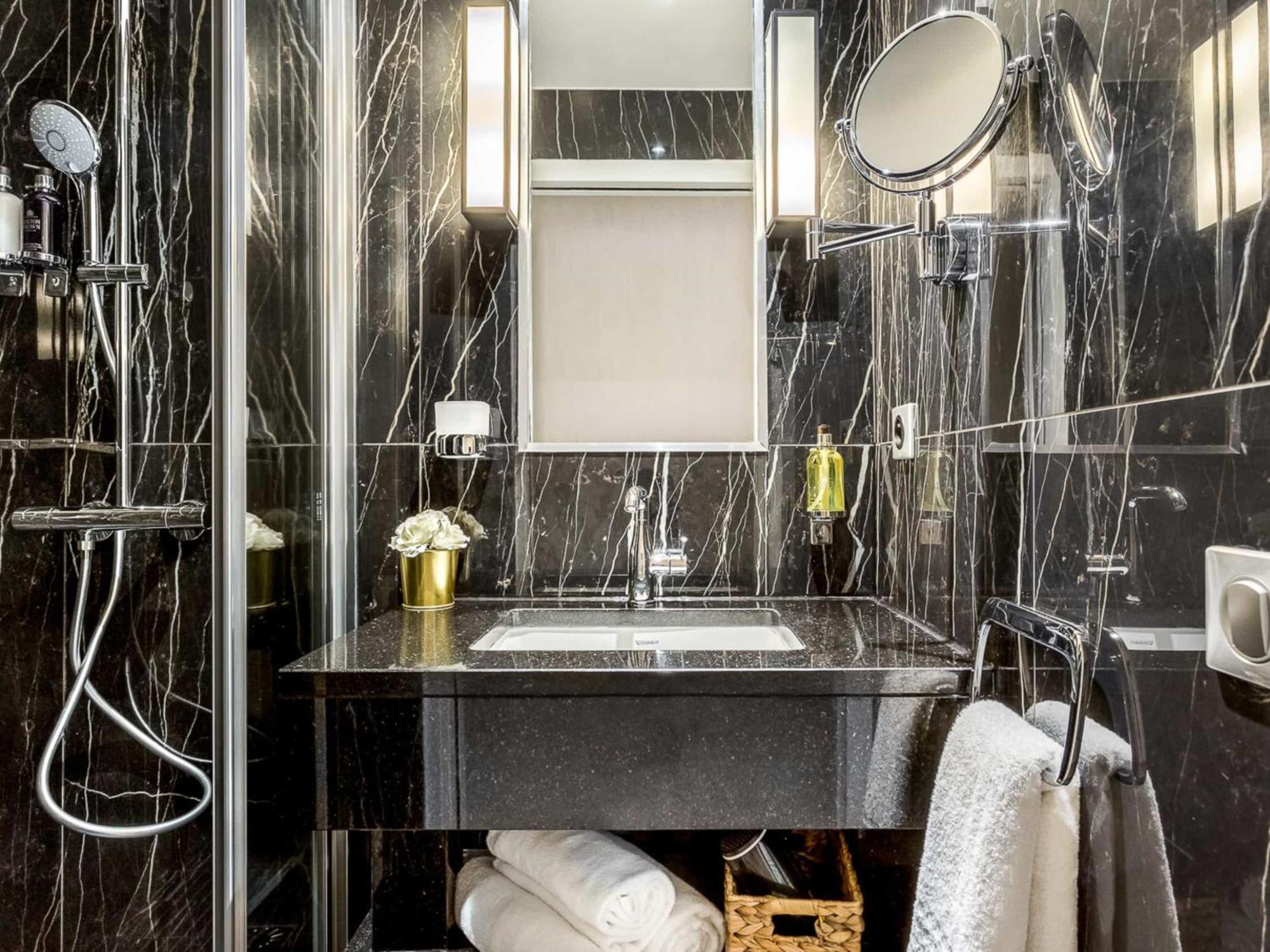 Merveil - Luxury Suite - Louvre - Rambuteau Paris Eksteriør bilde